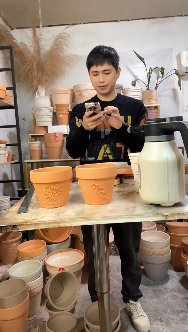 14*13红陶浮雕2图案 2盆无托