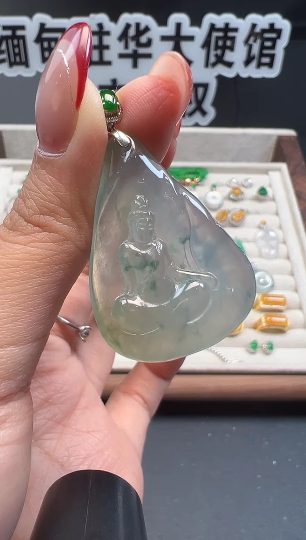 吊坠(不含链)18K金镶嵌翡翠缅甸珠宝严选