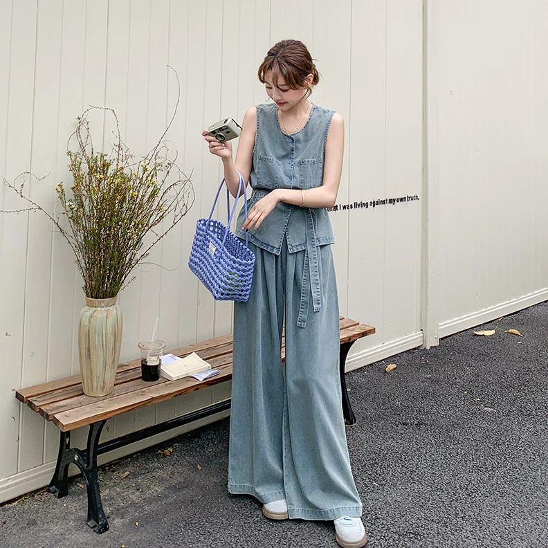 浅蓝休闲牛仔套装裤女2025夏季新款松弛感穿搭马甲阔腿长裤两件套