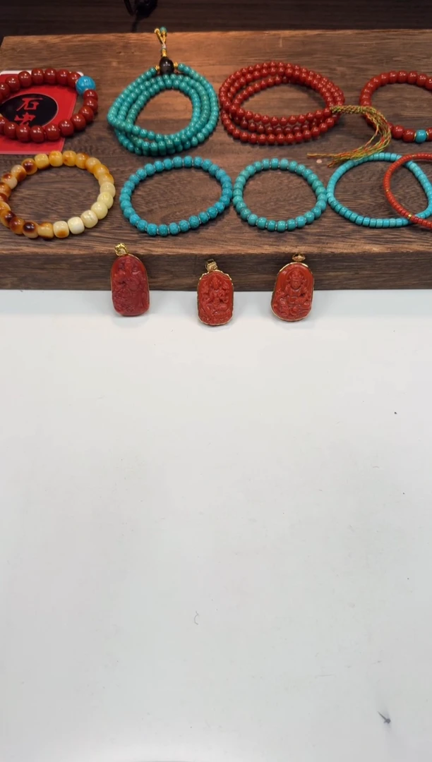 18K金镶嵌南红玛瑙挂件清**~配饰