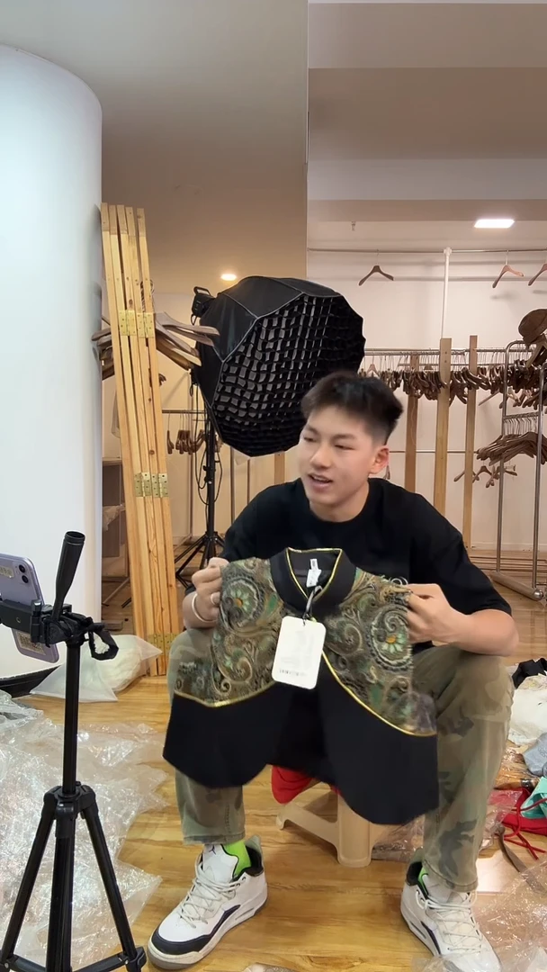 马甲  M 105斤以里