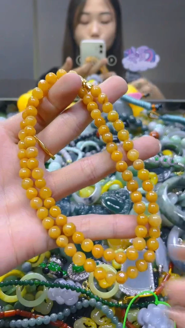 翡翠未镶嵌颈饰6MM/N/翡翠A货，一件也可是批发价