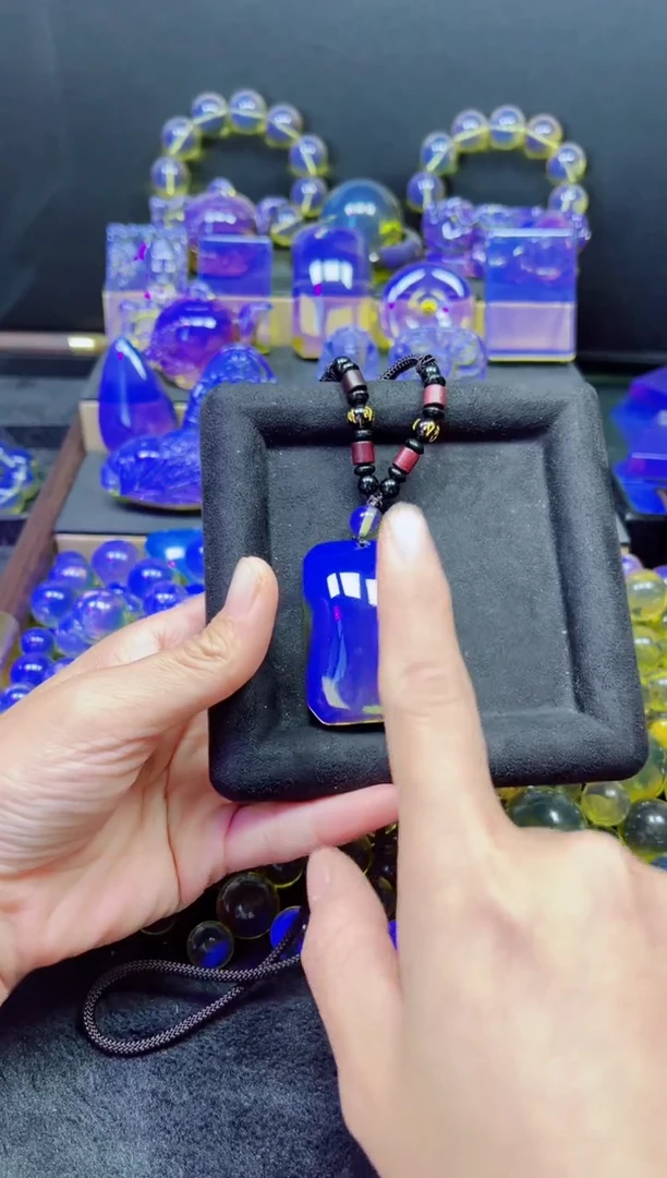 多米尼加净水蓝小马鞍牌