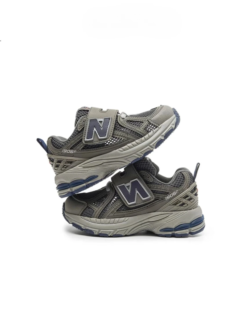 儿童时尚百搭透气运动鞋2025春秋新款网面女童鞋子男童运动老爹鞋