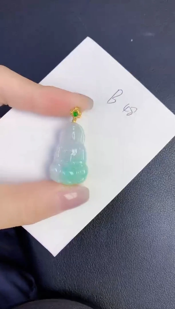 颈饰未镶嵌翡翠缅甸天然翡翠A货