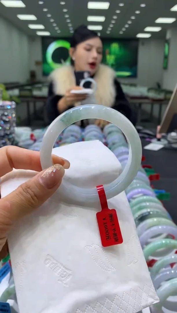 未镶嵌手镯翡翠00004729