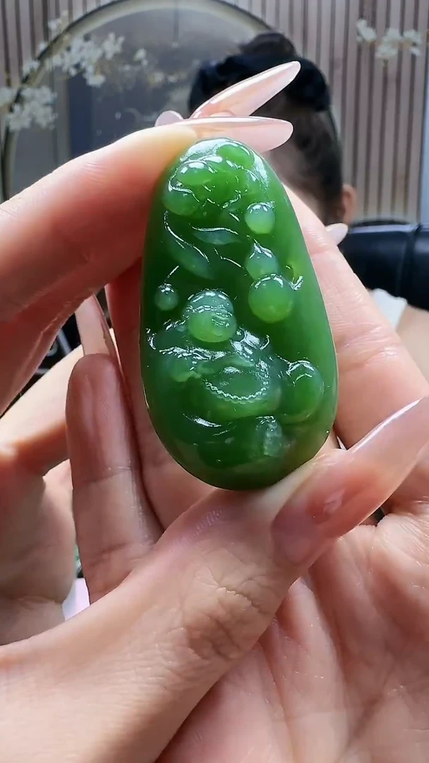 未镶嵌和田玉挂件1