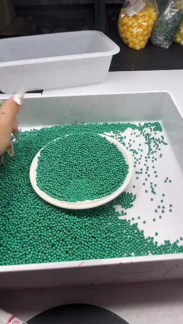 未镶嵌颈饰玛瑙/玉髓w411高瓷绿*松2mm*100颗