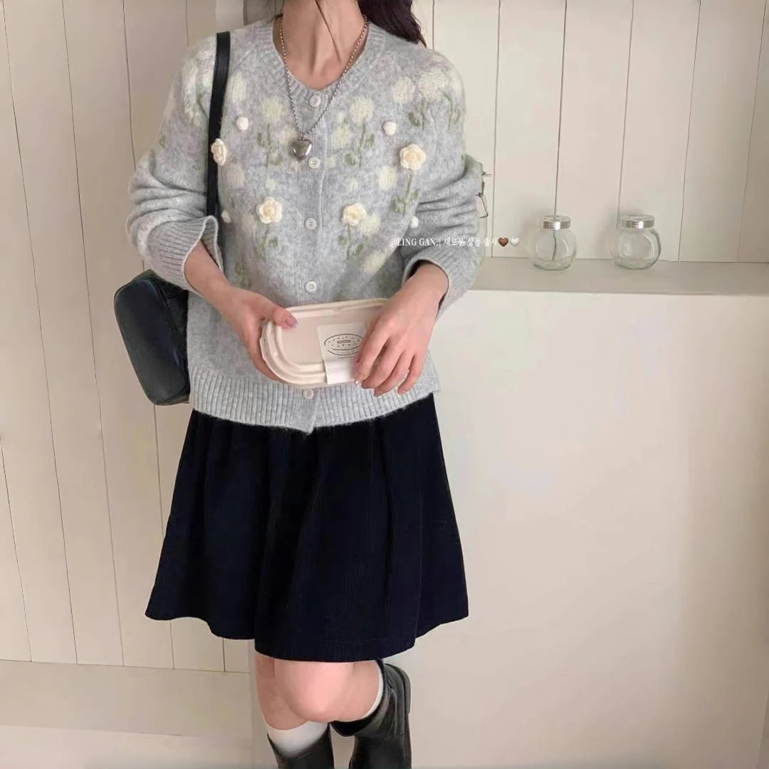 圆领女韩系植物花卉针织毛针织开衫百搭针织毛衣外披常规款秋冬女