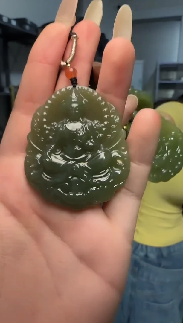 颈饰未镶嵌和田玉青黄口观音牌吊坠