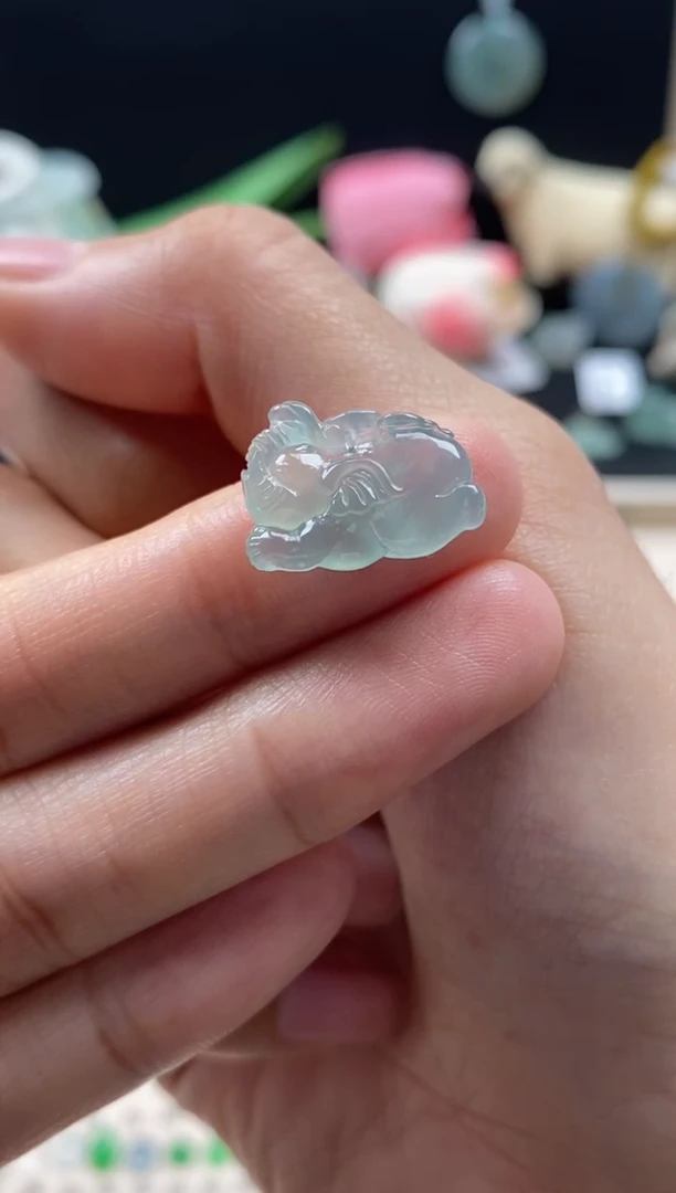 【闪购商品】翡翠颈饰未镶嵌翡翠冰晴裸石