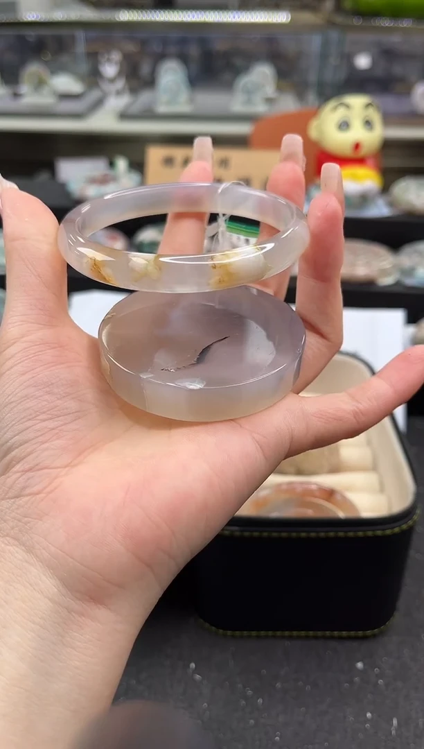 未镶嵌手镯石英质玉尘*丷圈口（赠品镯心）