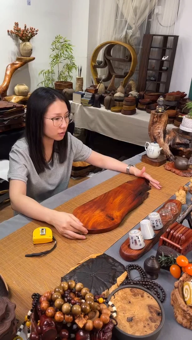 缅甸花梨随形干泡