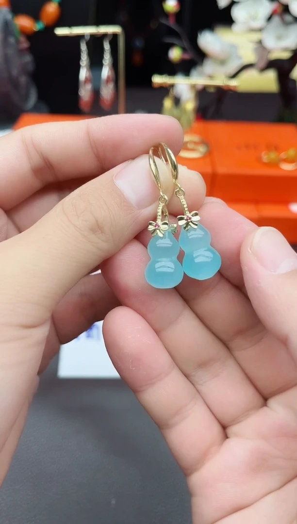 石英质玉（天山翠）银S925镶嵌耳饰535000