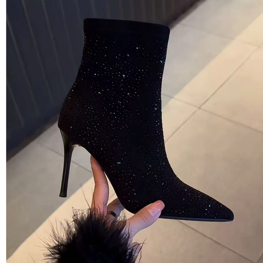 新品加棉黑公主满钻气质短靴 95830