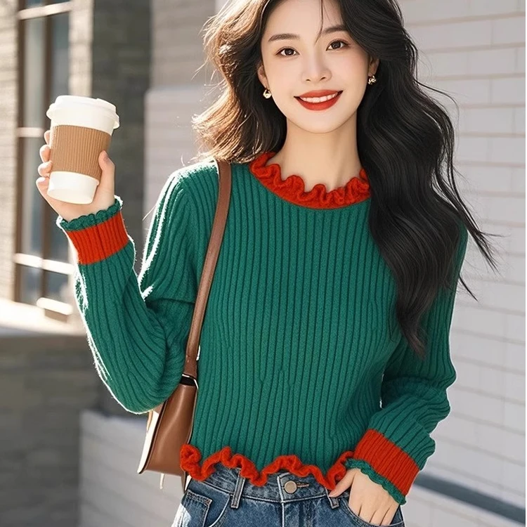 绿色拼接花边领针织软糯独特漂亮毛衣女2024新款深秋初冬绝美上衣