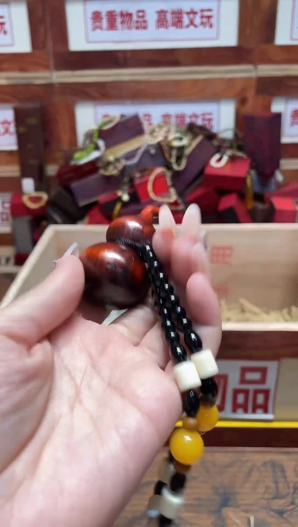 精品手串闪购链接（多样性发其一）￥