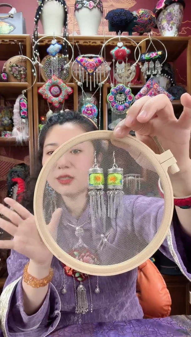 刺绣耳环36甜甜家