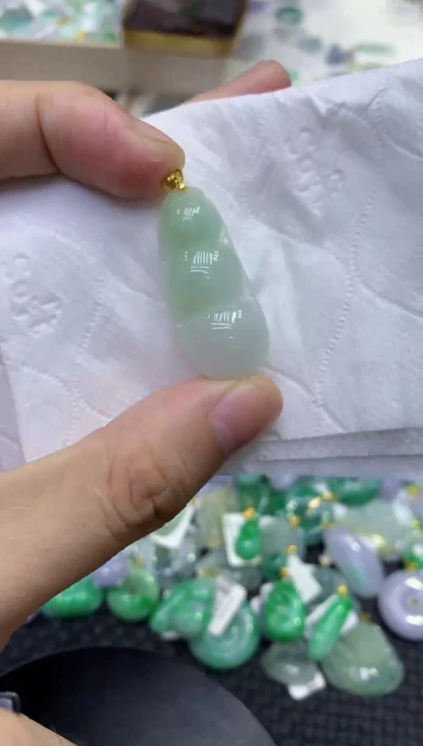 颈饰未镶嵌翡翠天然缅甸A货翡翠