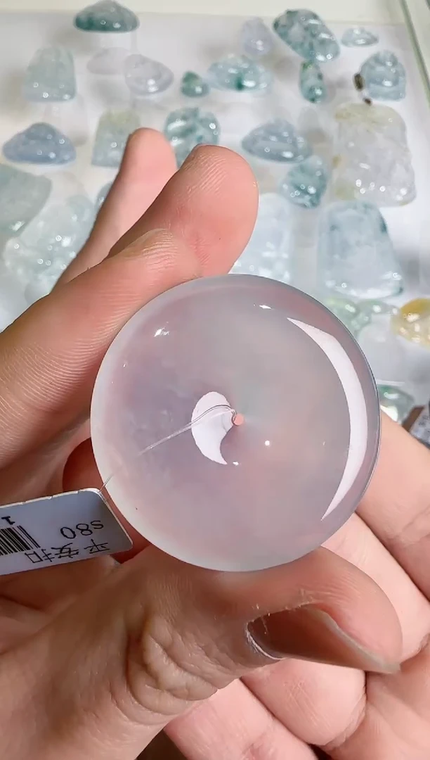 【闪购商品】翡翠吊坠(不含链)未镶嵌··