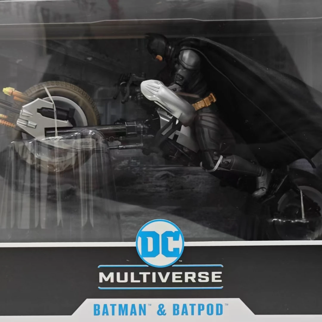 【现货】麦克法兰贝尔蝙蝠侠摩托套可动模型摆件