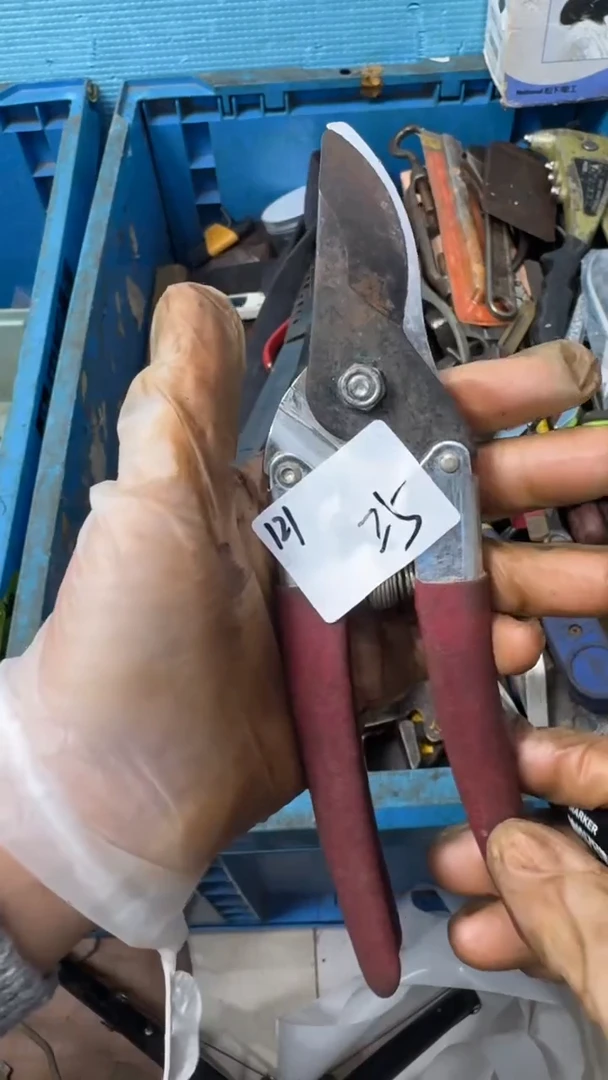 春****园家用五金工具一个