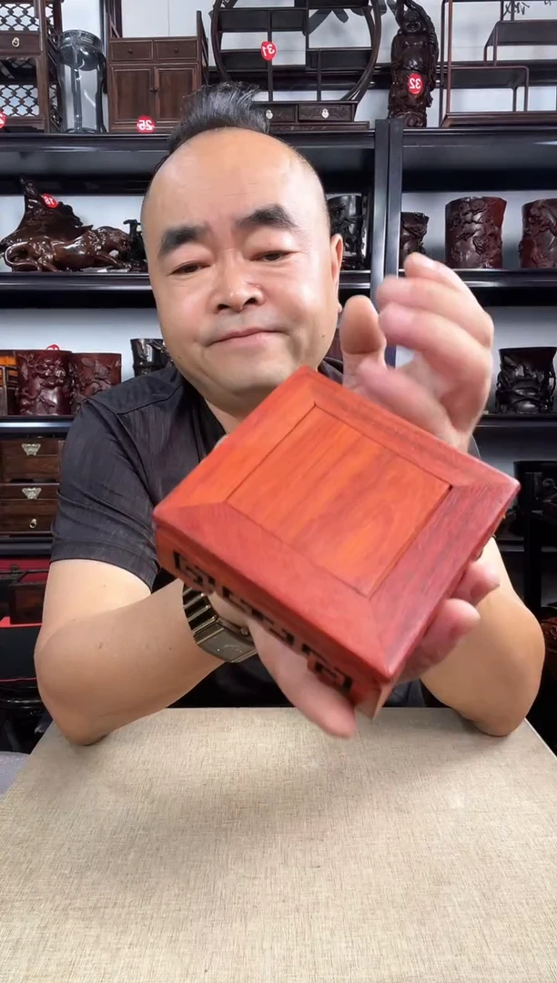 木老李红木工艺品