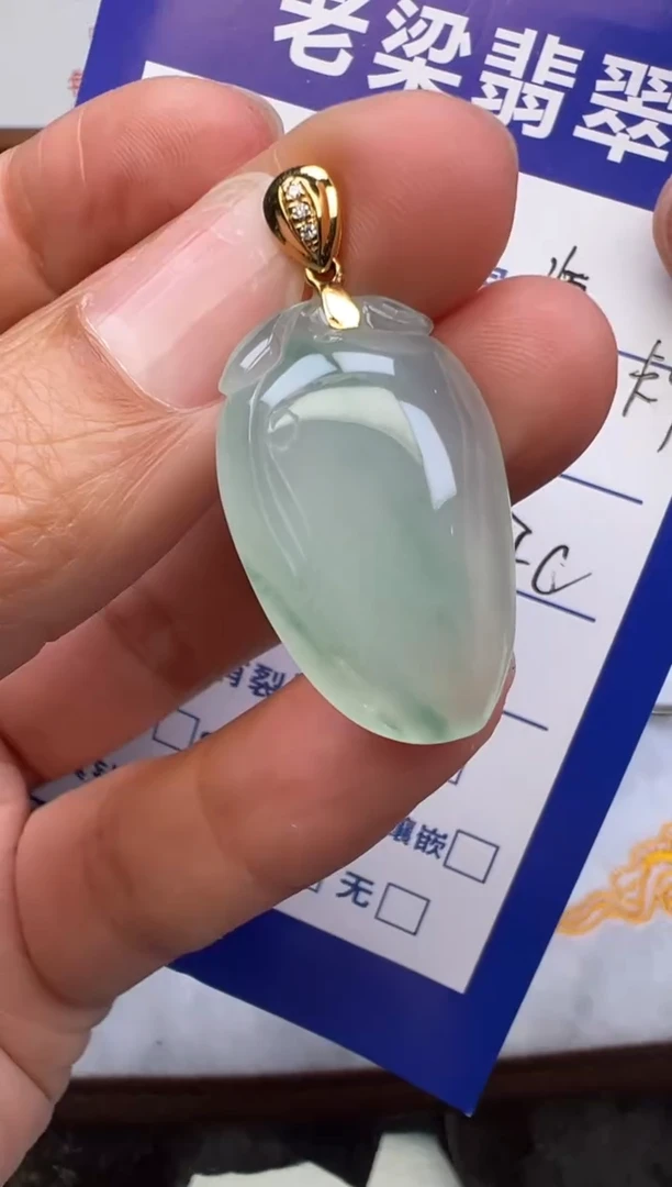 颈饰18K金镶嵌翡翠翡翠颈饰