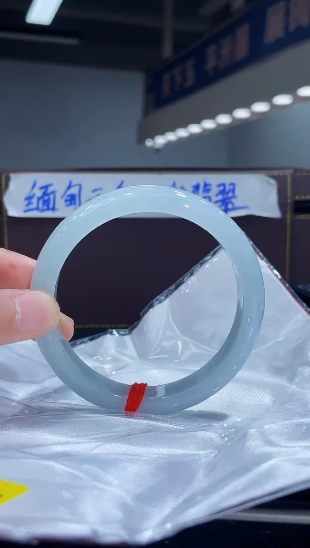 未镶嵌手镯翡翠17