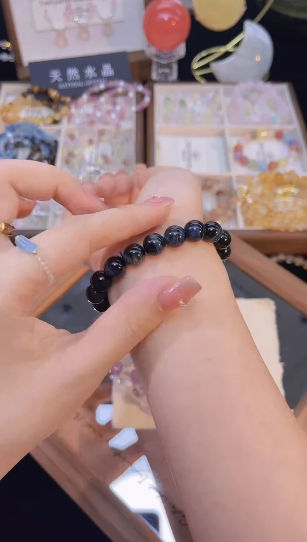 水晶手串未镶嵌闪电虎眼