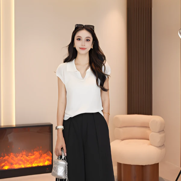 Basic House/百家好2025新款夏季时尚气质显瘦V领针织衫女NXD60