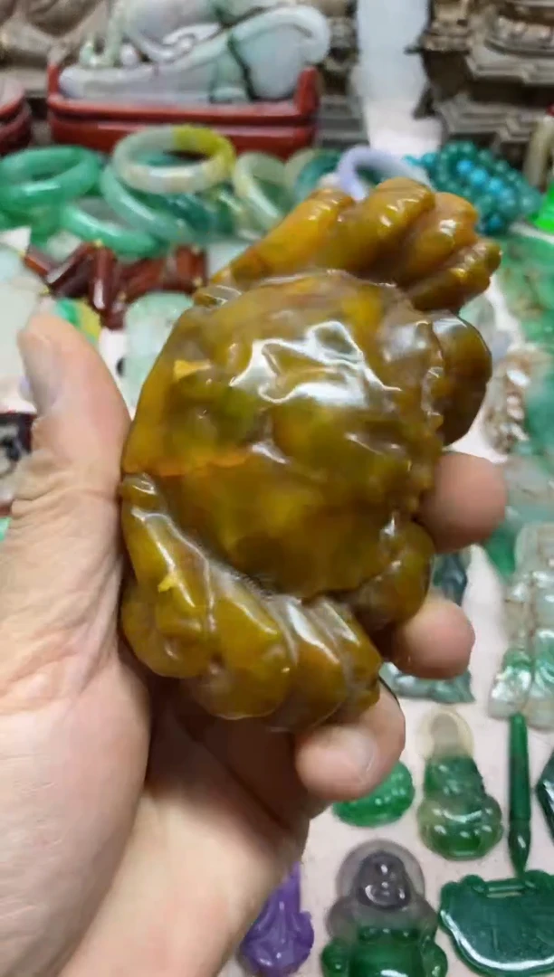 【闪购商品】28直播间的实时画面