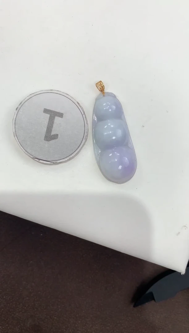 颈饰18K金镶嵌翡翠天然缅甸A货翡翠