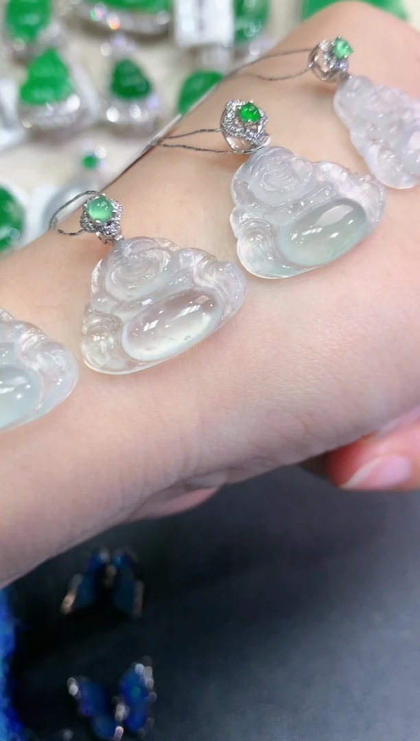 【闪购商品】翡翠颈饰18K金镶嵌C14   多样性一件发货