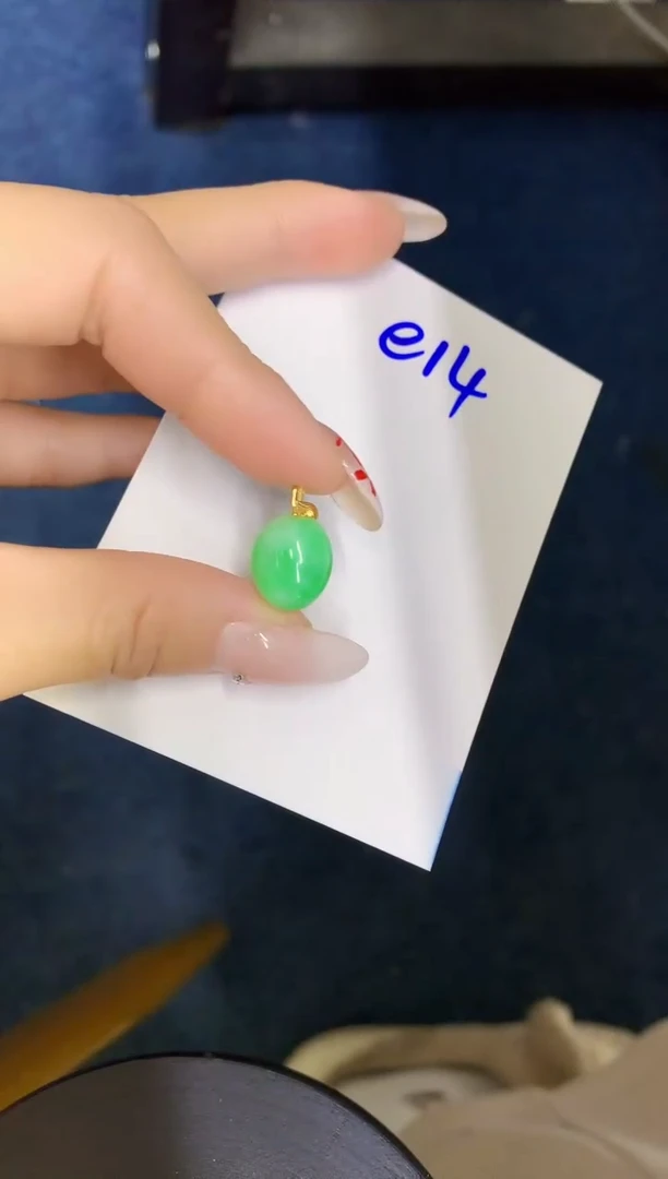 【闪购商品】翡翠颈饰18K金镶嵌00000000000