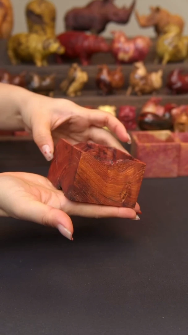 交趾黄檀（大红酸枝）羊蹄甲小方盒