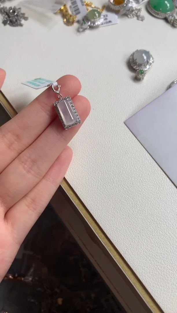 银S925镶嵌戒指翡翠吊坠17