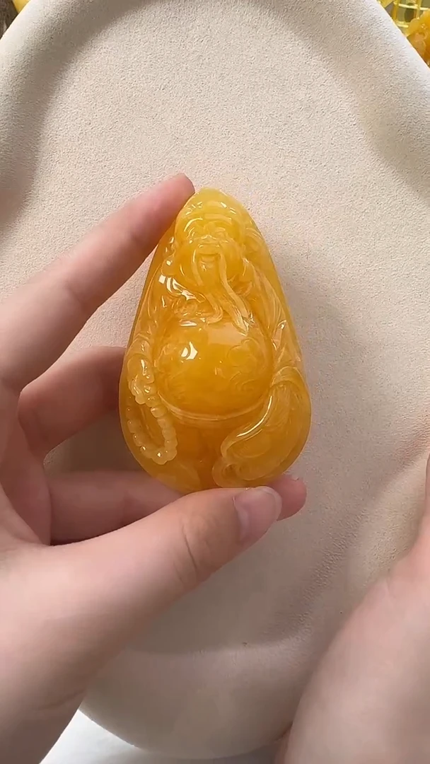 琥珀颈饰未镶嵌吊坠