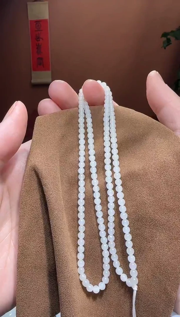 颈饰未镶嵌和田玉手链