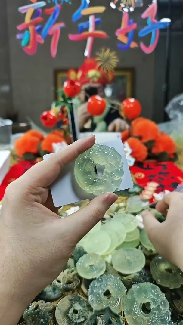 【闪购商品】蛇纹石玉颈饰合金吊坠6