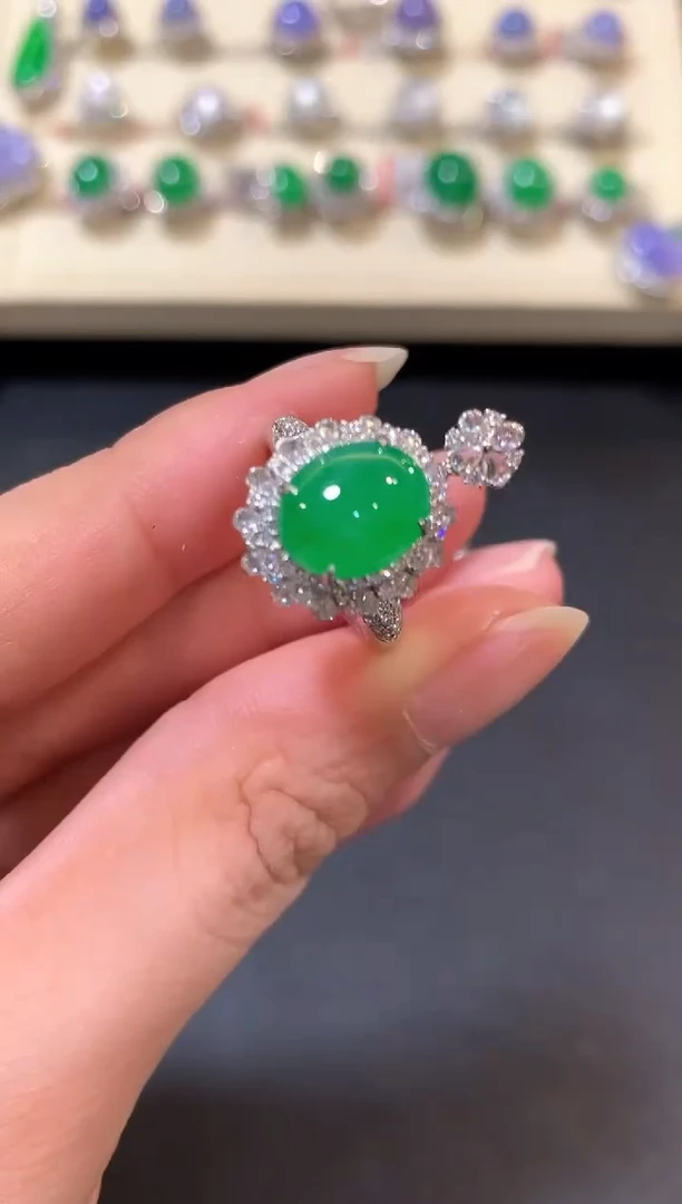 翡翠戒指18K金镶嵌b154