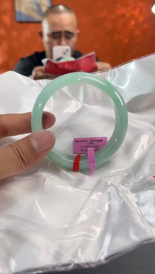 未镶嵌手镯翡翠翡翠手镯 59