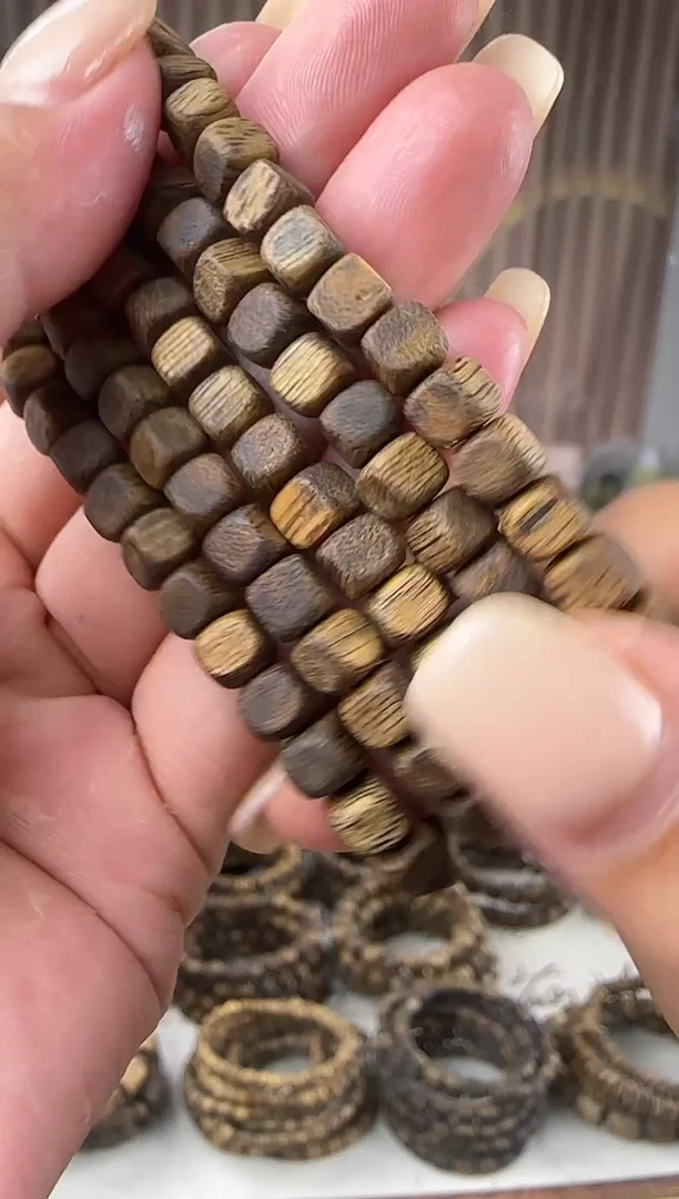 沉香沉香碎屑+FT-05-