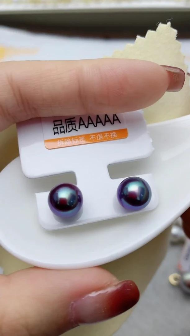 【闪购商品】淡水珍珠耳饰18K金镶嵌W6