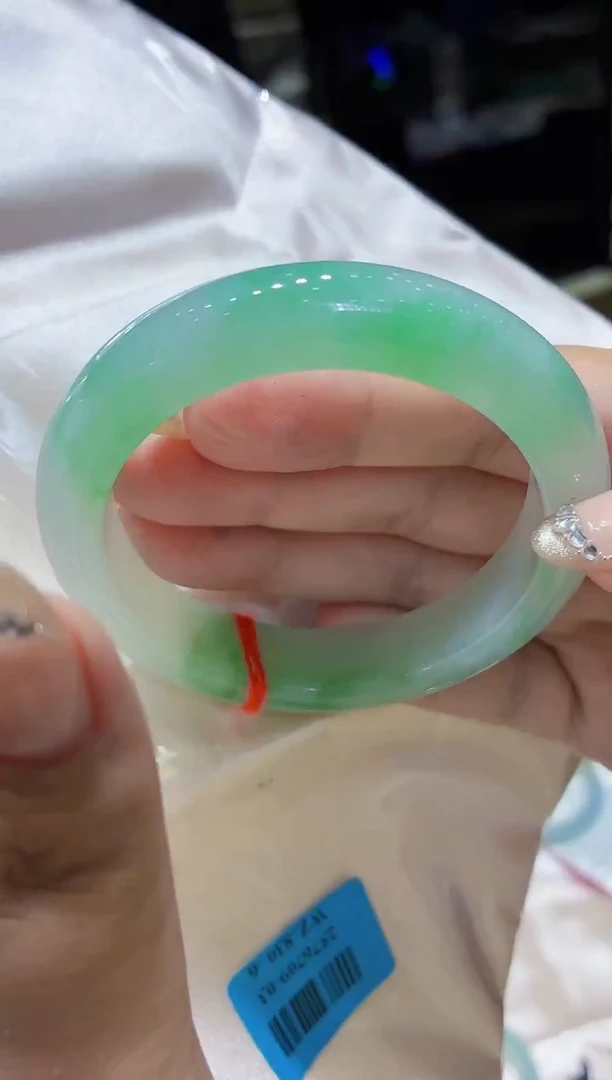 未镶嵌手镯翡翠翡翠手镯56