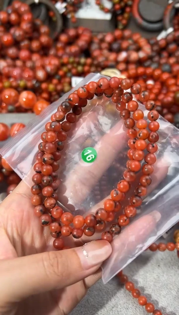 未镶嵌手串南红玛瑙6+