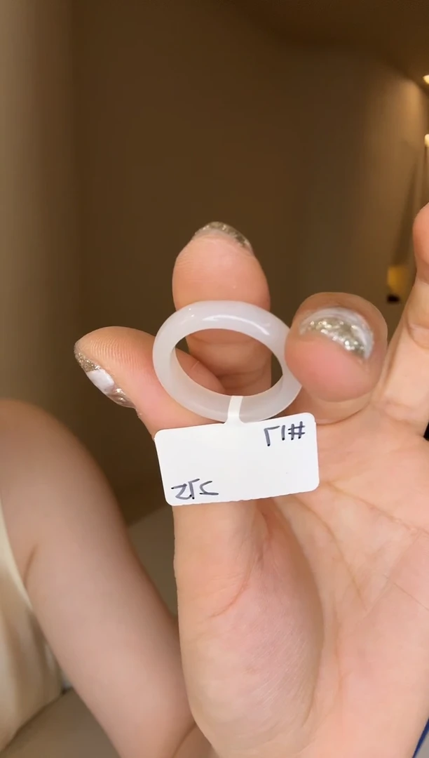 和田玉戒指未镶嵌17码青海白细条多样性发其一