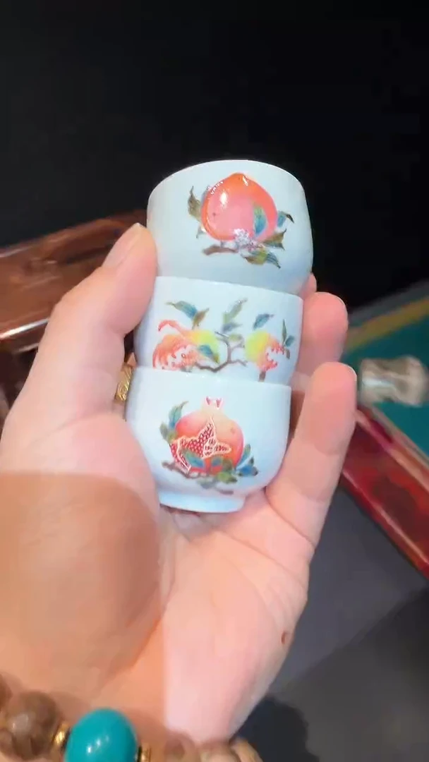爱****）宝蕴阁三只杯子