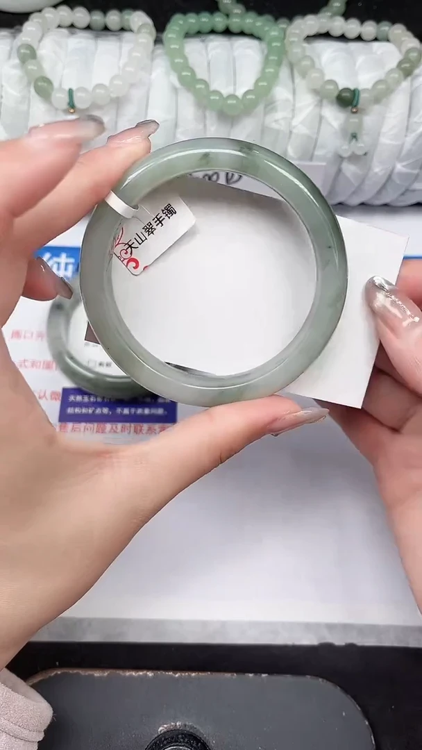 未镶嵌手镯石英质玉40-58/59