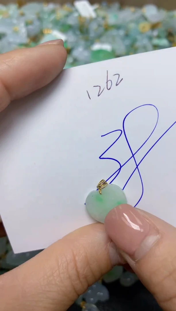 【闪购商品】翡翠挂件18K金镶嵌 天然翡翠A货